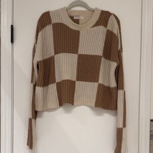 moon & madison Tan and Cream Checkered Sweater
